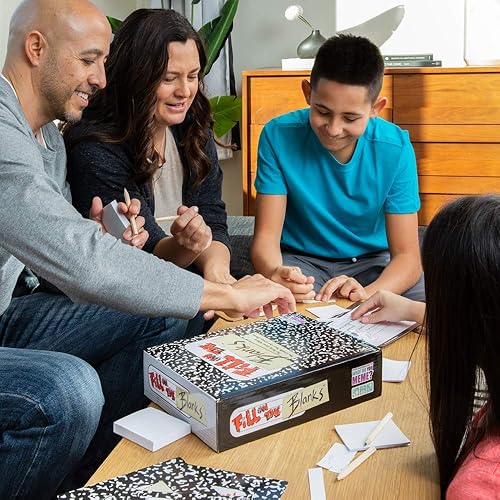 Miniatura 6 de WHAT DO YOU MEME? Llena los espacios en blanco - El juego familiar donde creas tus propias historias