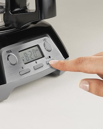 Amazon.com: Proctor Silex (43673) Cafetera de 12 tazas programable, Negro :  Hogar y Cocina