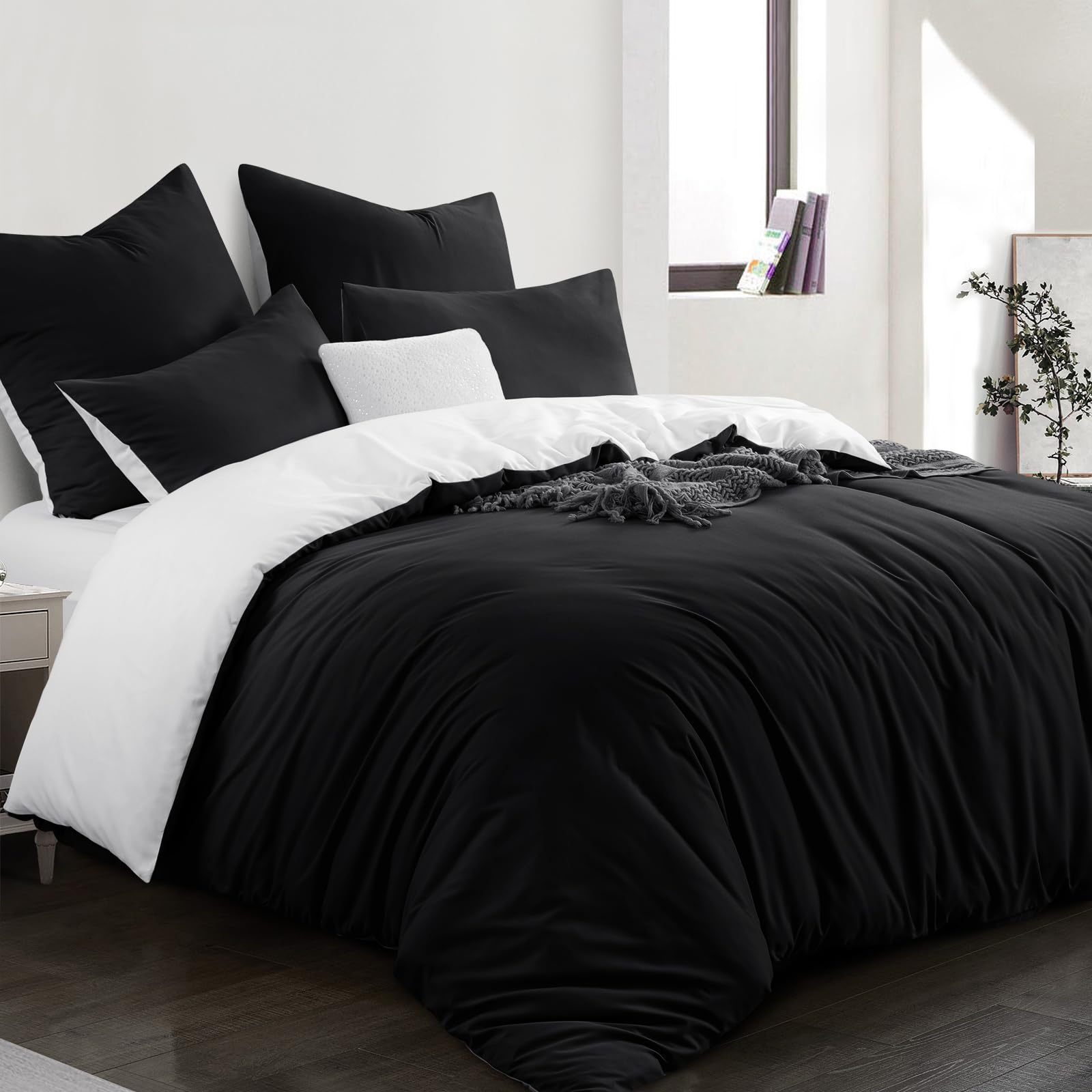 Aisbo Set Copripiumino Matrimoniale 250x200 - Completo Parure Copripiumino Matrimoniale Bicolore 200x250 e 2 Federe 50x80 in Microfibra 3 pezzi Double Face, Nero e Bianco