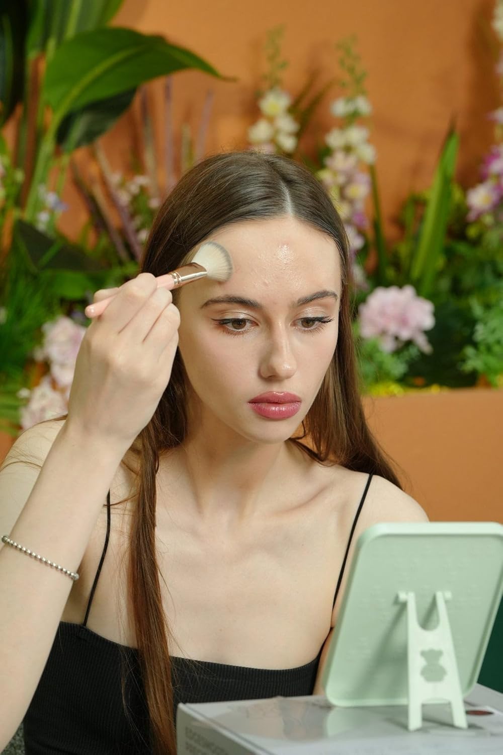 Perfect10 Pro Artistry Brush Set, Vegan Synthetic Hair, Makeup Brushes, Off-White with Gray Tips, Rose Gold Aluminum, Pink, Professional, All Skin Types, 10 Pieces | RUBY VIBE CO