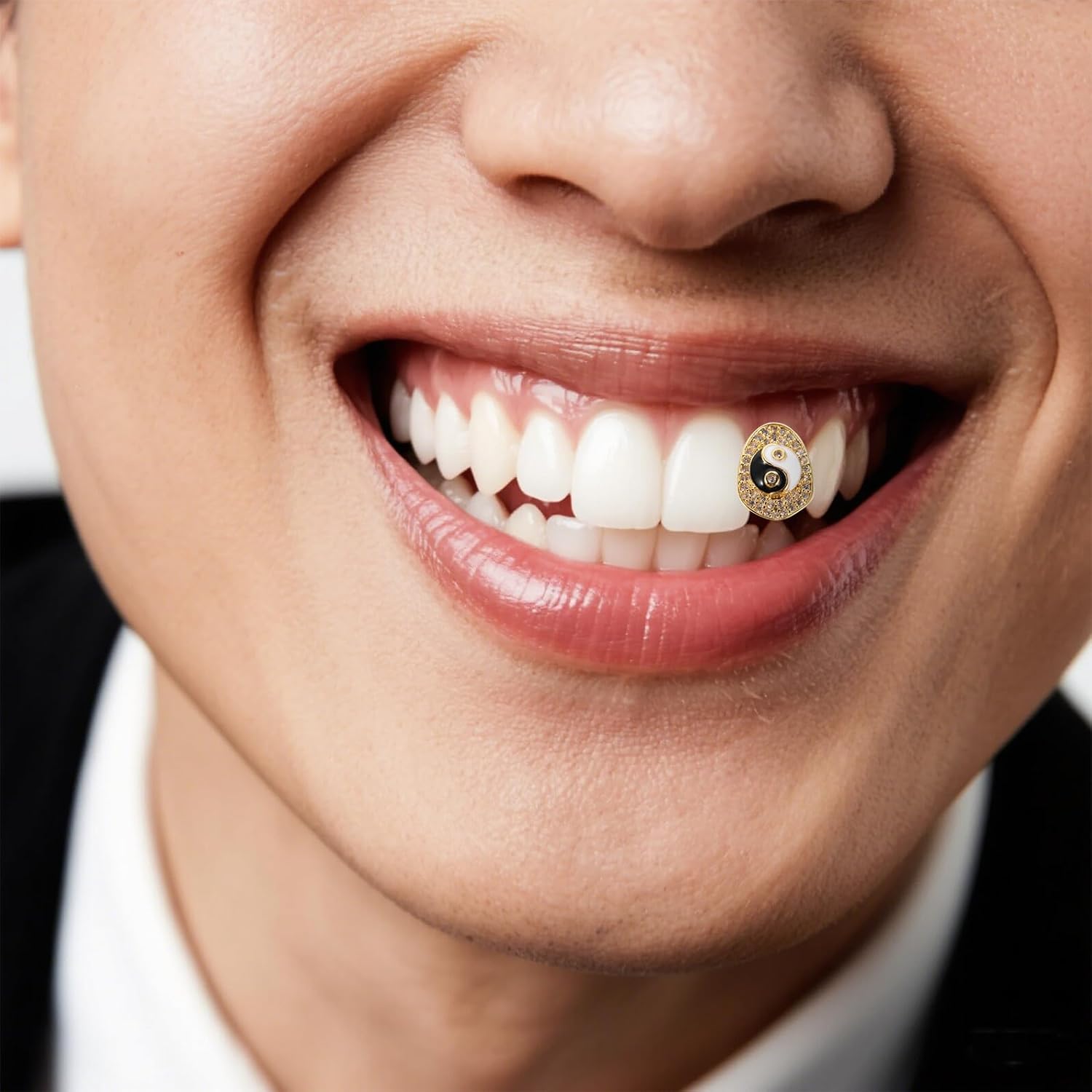 Gold Yin Yang Single Tooth Grill Dental Bling Hip Hop Teeth Accessory for Men and Women Party Costume