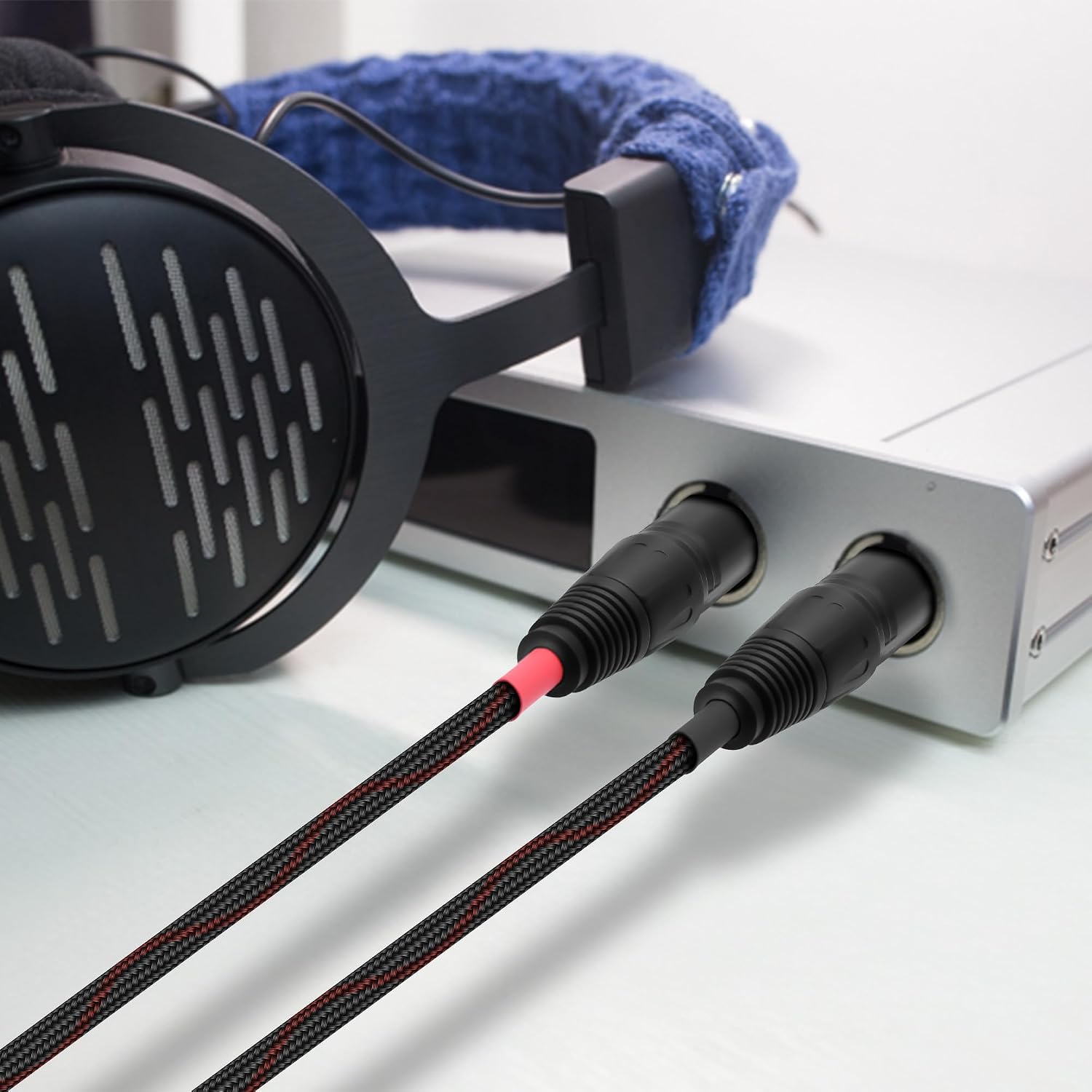 XMSJSIY 4.4mm to Dual XLR 3 Pin Balance Male Headphone Audio Splitter Adapter Cable HiFi for PHA2A WMLA ZX300A DAC AMP - 0.5M/1.6FT (4.4mm to 2*XLR Male)