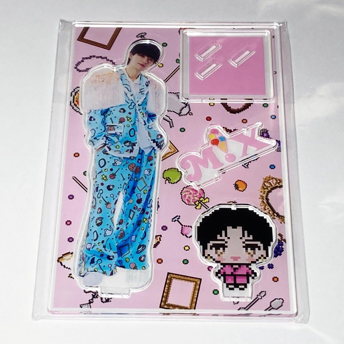 Amazon.co.jp: M!LK 佐野勇斗 アクリルスタンド M!X ピクセルver. MILK