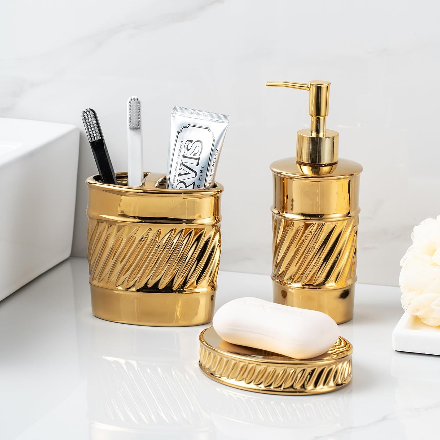 Christmas Bathroom Accessories Set, 7-Piece Ceramic Bathroom Accessory Set Include Lotion Dispenser, Toothbrush Holder Tumbler, and Soap Dish