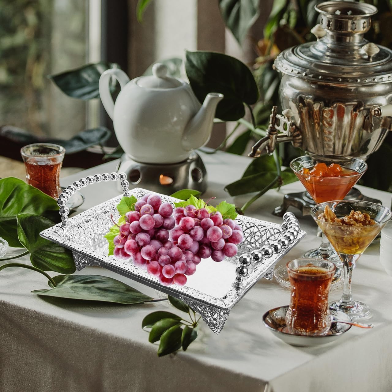 Amosfun Metal Fruit Plate Snack Candy Tray with Handles - Nordic Style Appetizer Nut Serving Plate Christmas Wedding Birthday Party Supply 7.1 x 11.8 x 3.5 Inch