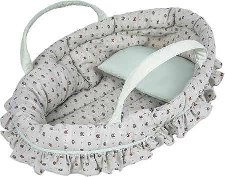 Rakki Dolli Doll Carry Cot Set, Sweet Dreams Soft Bassinet Doll Carrier Includes 1 Cot and 1 Pillow, Grayish Green Bear Doll Bassinet, Fits for 16 Inch 18 Inch American Girl Dolls