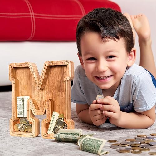 Miniatura 300 de SummiDate Alcancía de madera con nombre, niños y niñas, tamaño grande, letras alfabeto A-Z, monedas y billetes, inicial en cubierta transparente