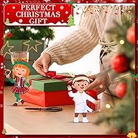 Vista 7 de Jenaai Juego de 12 Piezas de Accesorios de Ropa de Elfo Navideño Mini Conjunto Incluye Falda de Elfo Chaleco Esponjoso Albornoz Columpio Saco