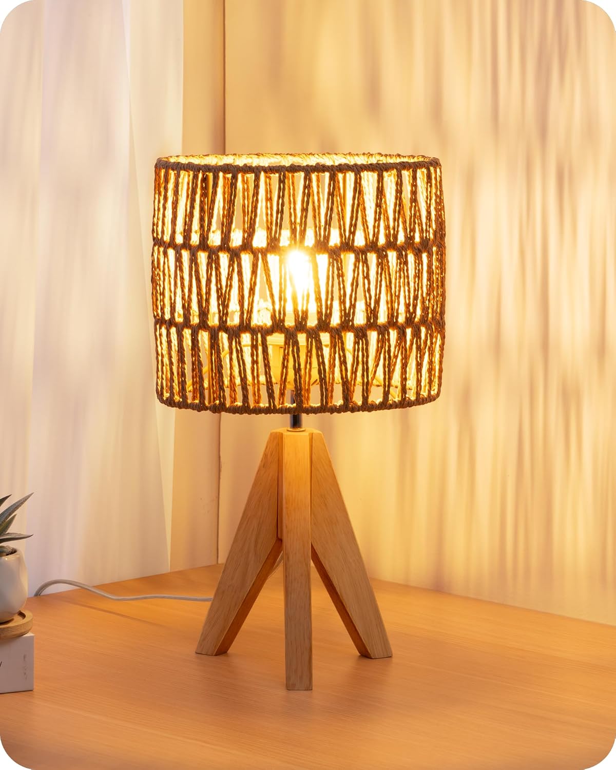 Boho Tischlampe mit Seil Lampenschirm und Holzstativ