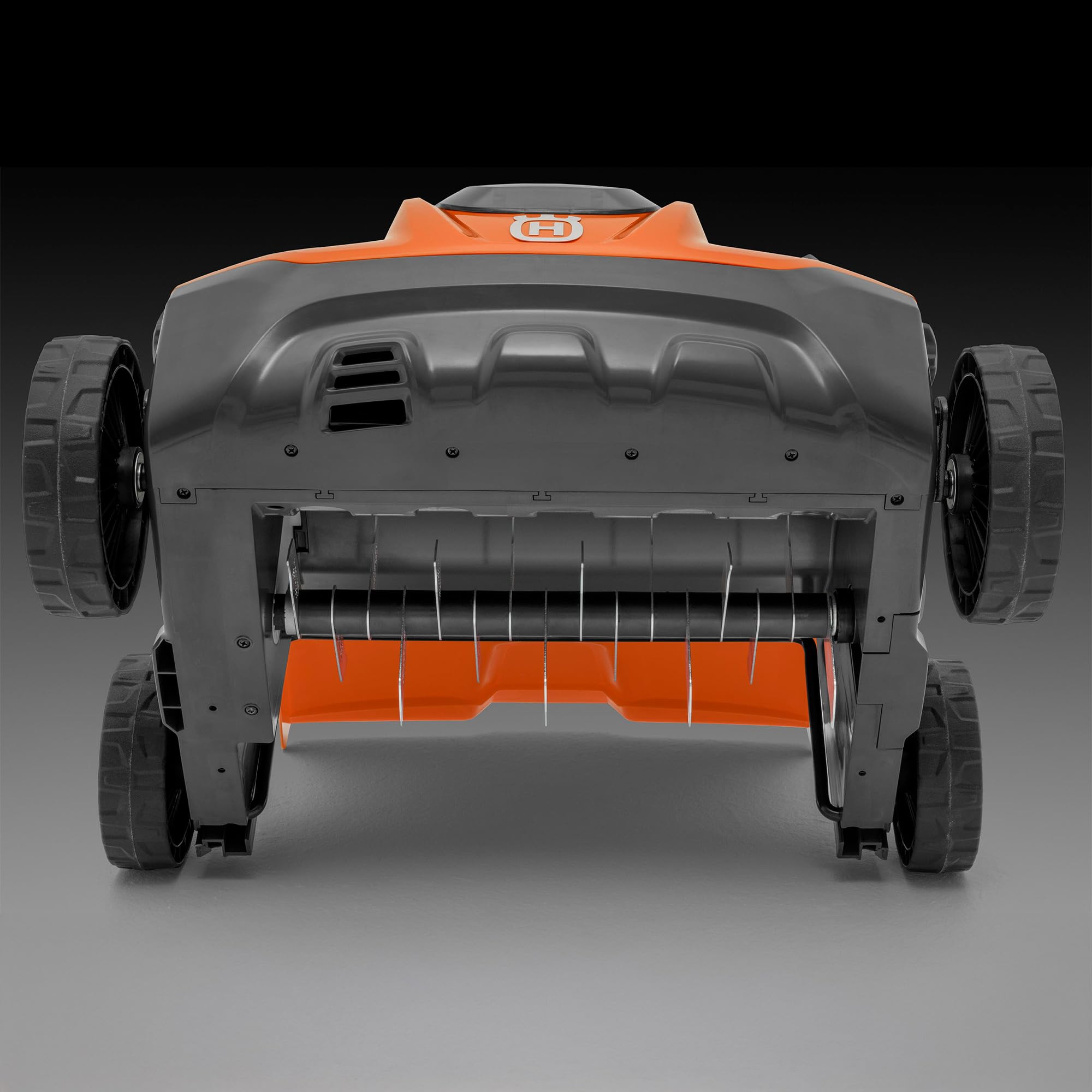 Husqvarna S138i Wertykulator Akumulatorowy | 36V, szerokość robocza 37,5 cm, regulowana głębokość