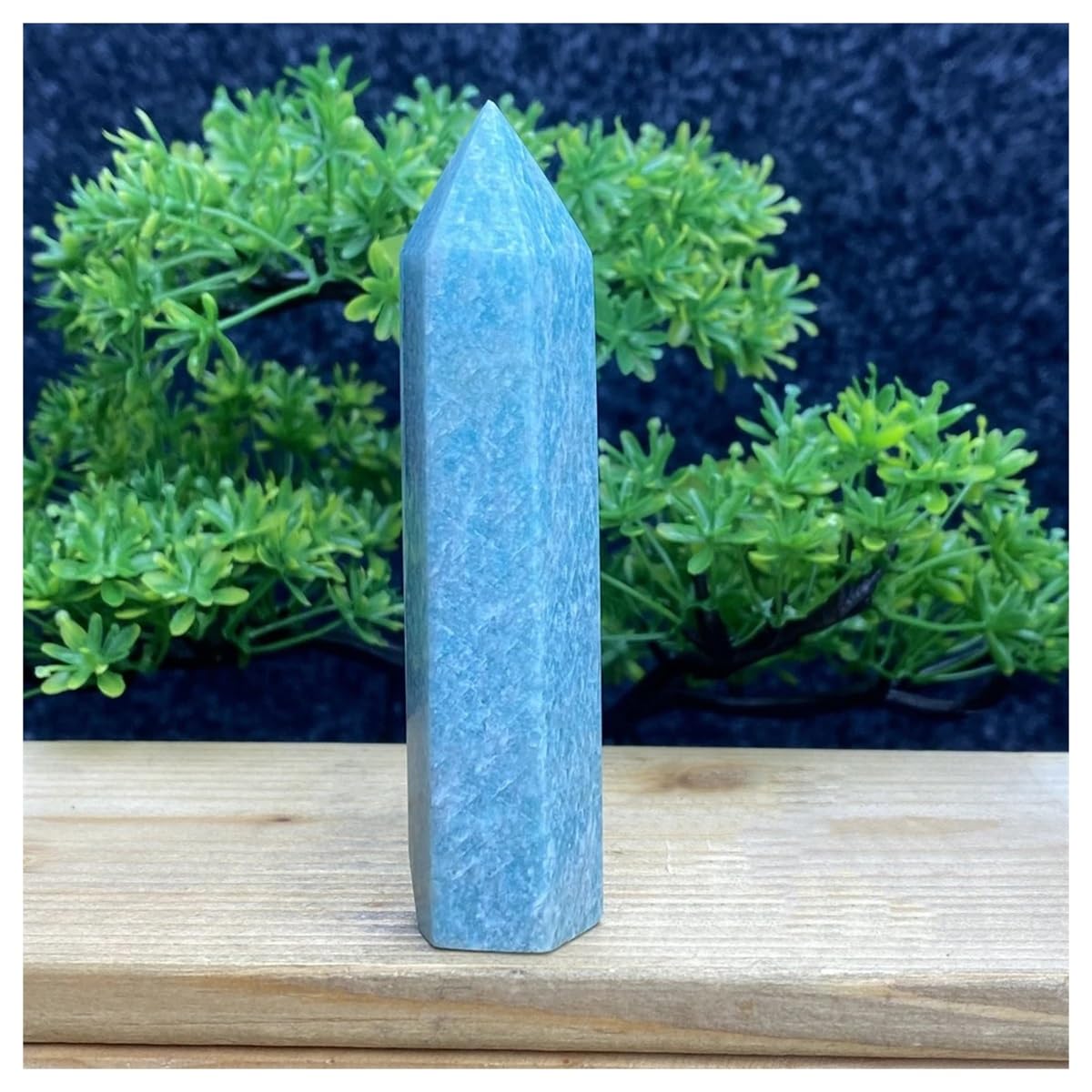 Torre de cristal mineral natural de alta calidad LQYXGS tallada para coleccionistas