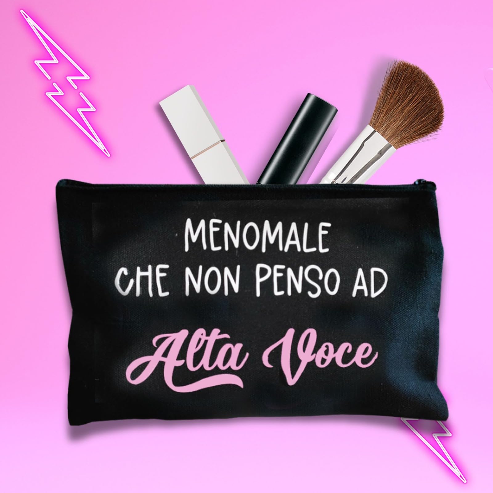 Pochette con scritta Menomale che non penso ad alta voce, astuccio con frase divertente