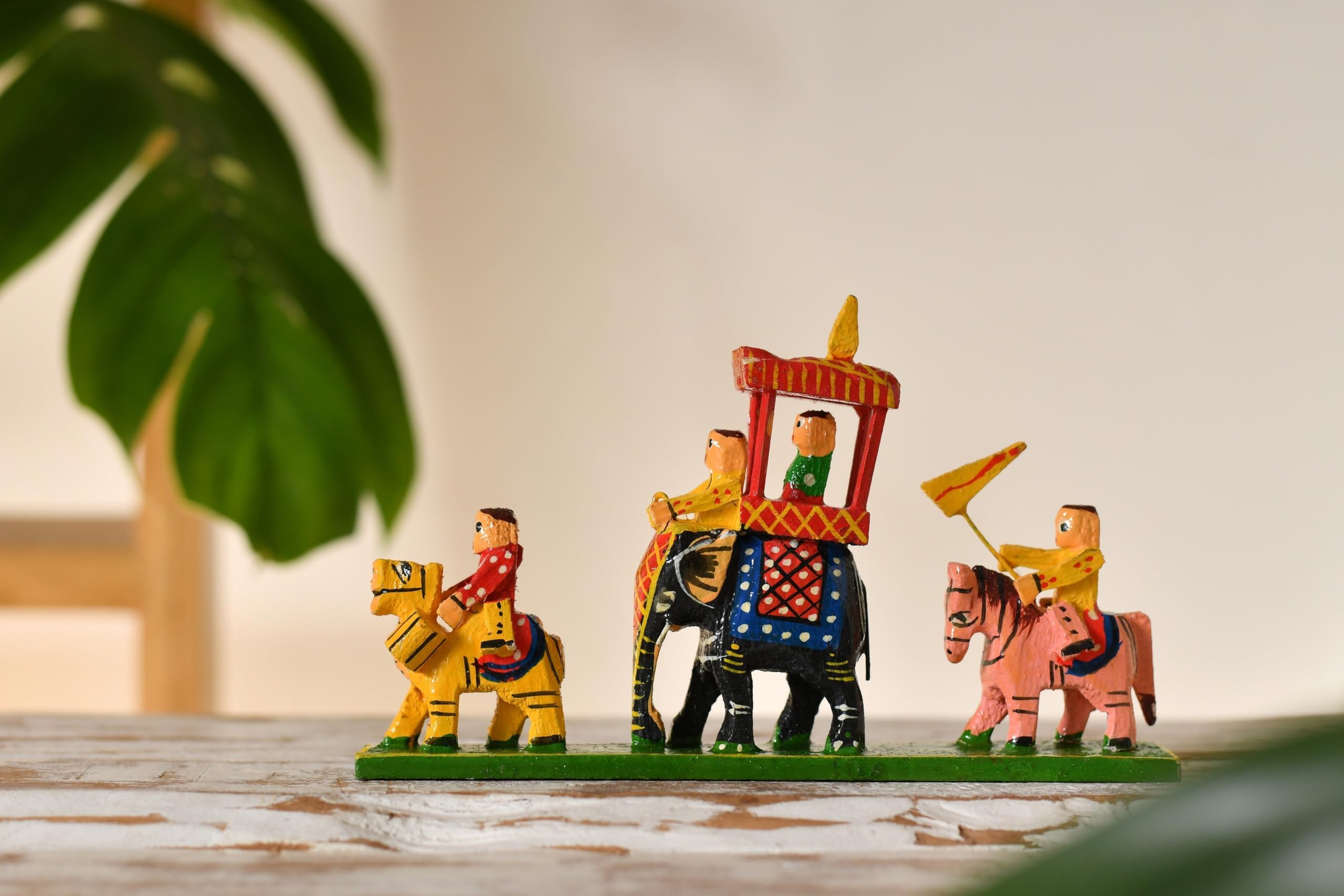 Fashion Bizz Wooden Handicraft Royal Maharaja Procession (12 CM X 3CM X 20 CM)