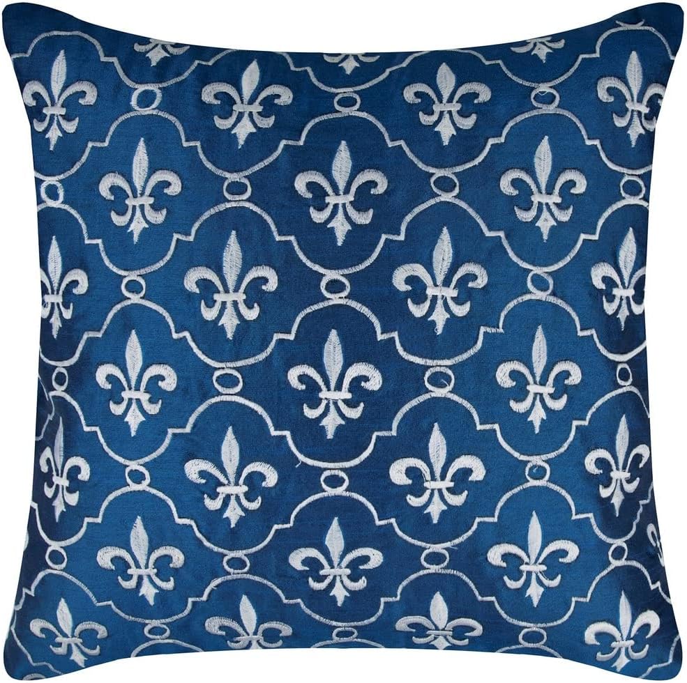 The HomeCentric Pillow Covers, Pillowcase with Zipper