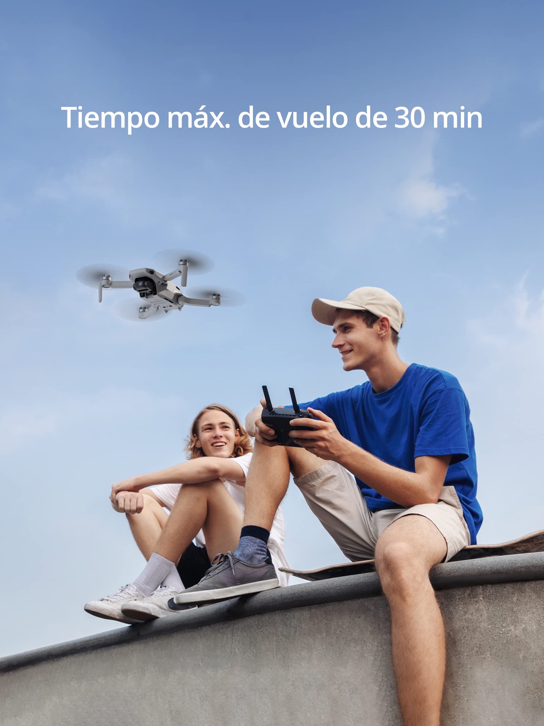 DJI Mini SE Fly More Combo - Dron con cámara con estabilizador en 3 ejes, cámara 2.7K, GPS, tiempo de vuelo de 30 min, dron de menos de 249 g/0.55 lb, resistencia al viento mejorada de nivel 5, gris