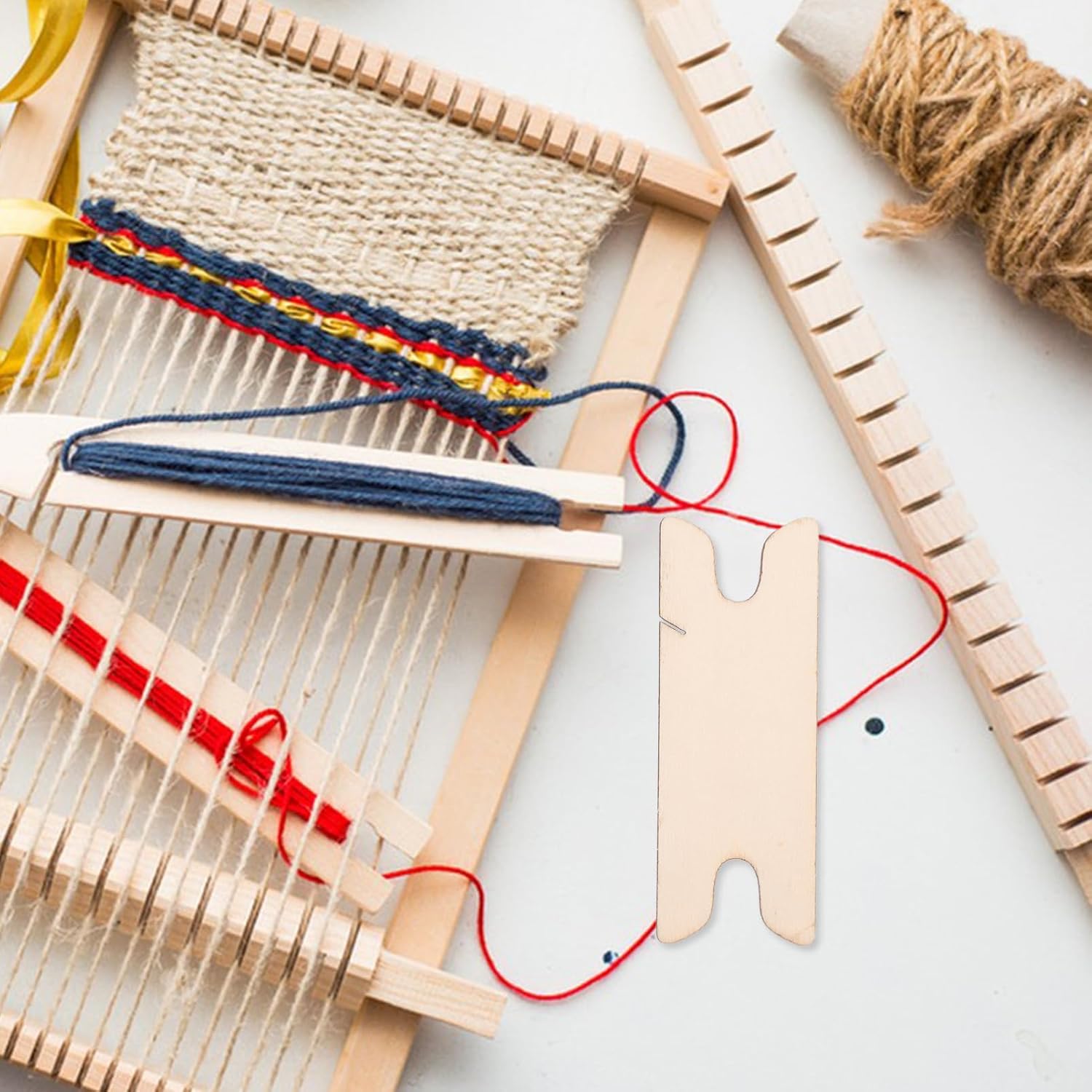 GARIOUANS 10pcs Weaving Craft Tools Wood Weaving Shuttle Accessories Scarf Tapestry Knitting Needles for DIY Projects