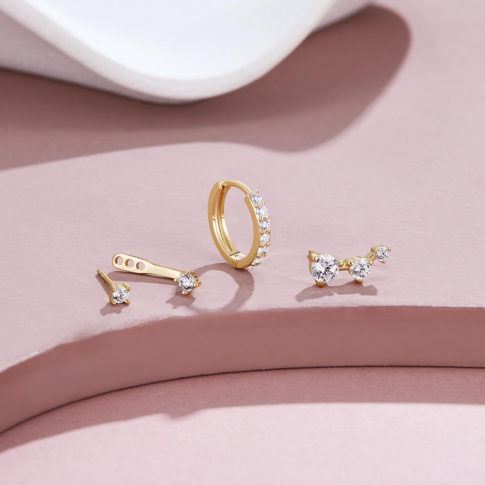 MACACHII Orecchini Donna Argento 925 Placcati Oro 14K - Set 3 Paia Orecchini a Lobo, Cerchio, Helix - Anallergici, Idee Regalo Gioielli per Piercing Multipli