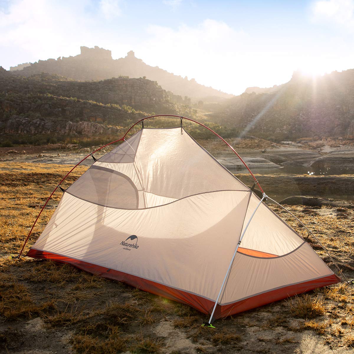 Naturehike Tentes de Camping et Randonnée 2 Personne Ultra Légère Tente Facile à Installer Tentes Dôme Tente 4 Saison Imperméable Ventilée pour Pique-Nique Randonnée