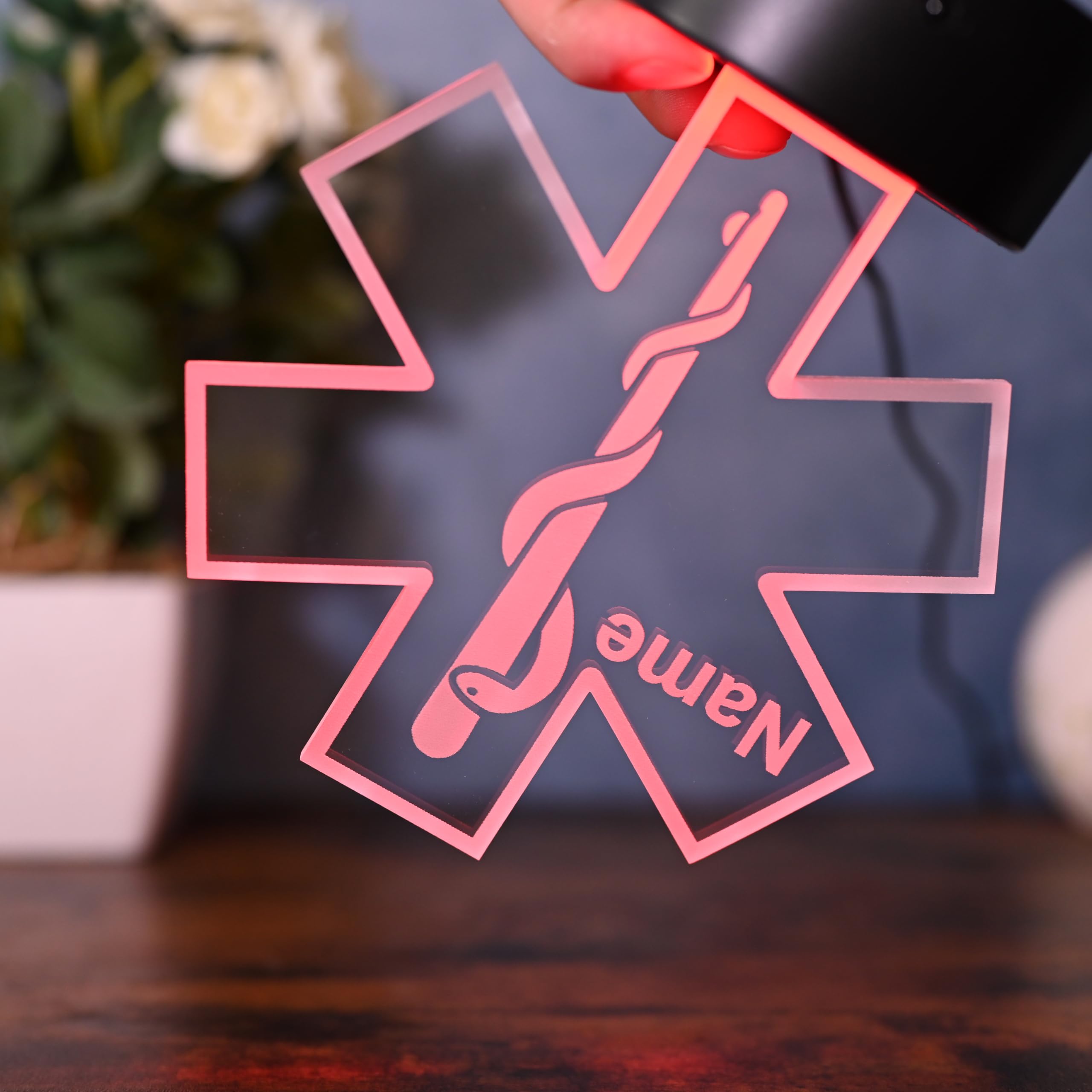 Personalisierbare LED Lampe mit Äskulapstab Symbol – Geschenk für Ärzte, Ärztinnen, Krankenschwestern & Arzthelfer – Mediziner Nachtlicht & Deko