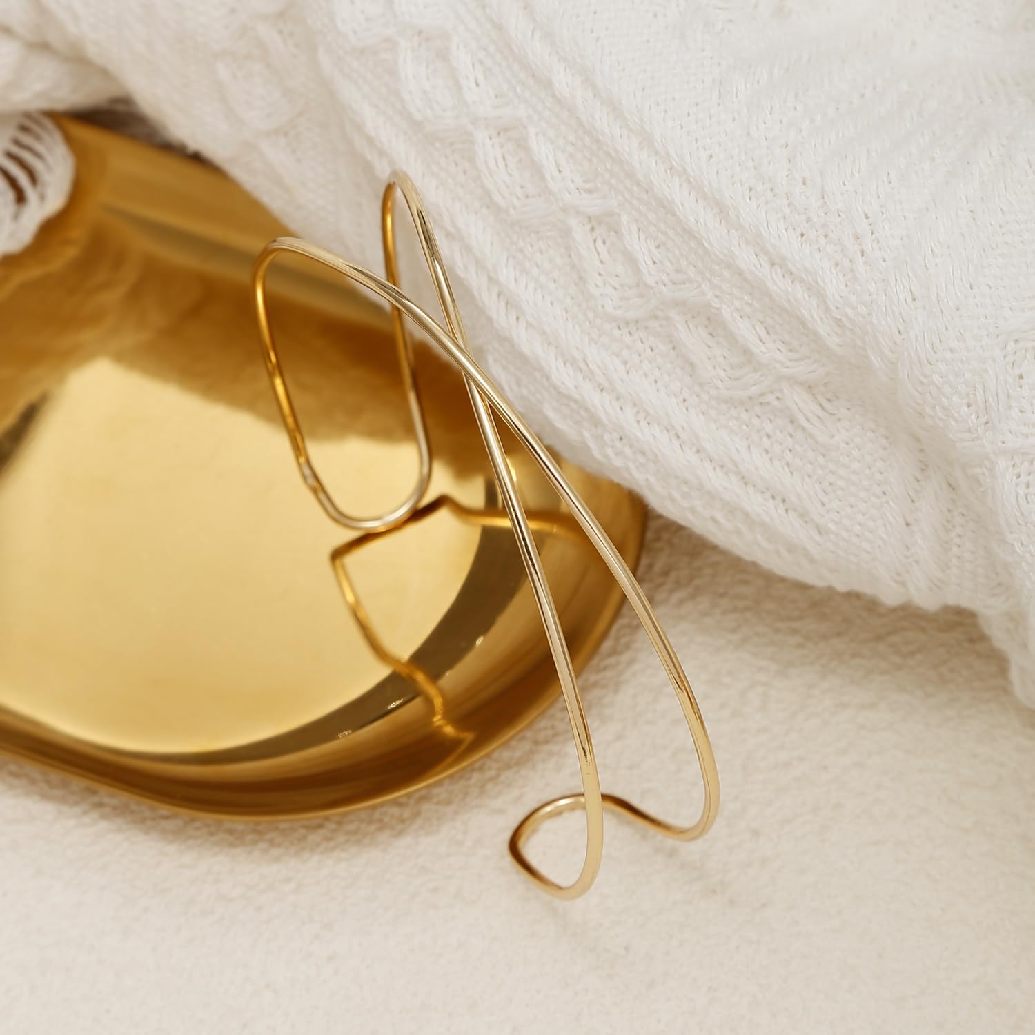 BOMAIL 2Pcs Gold Arm Cuff Bracelets for Women Open Adjustable Upper Arm Bangle Adjustable Coil Swirl Armlet Armband Set Minimalist Upper Arm Cuff Jewelry - Image 6