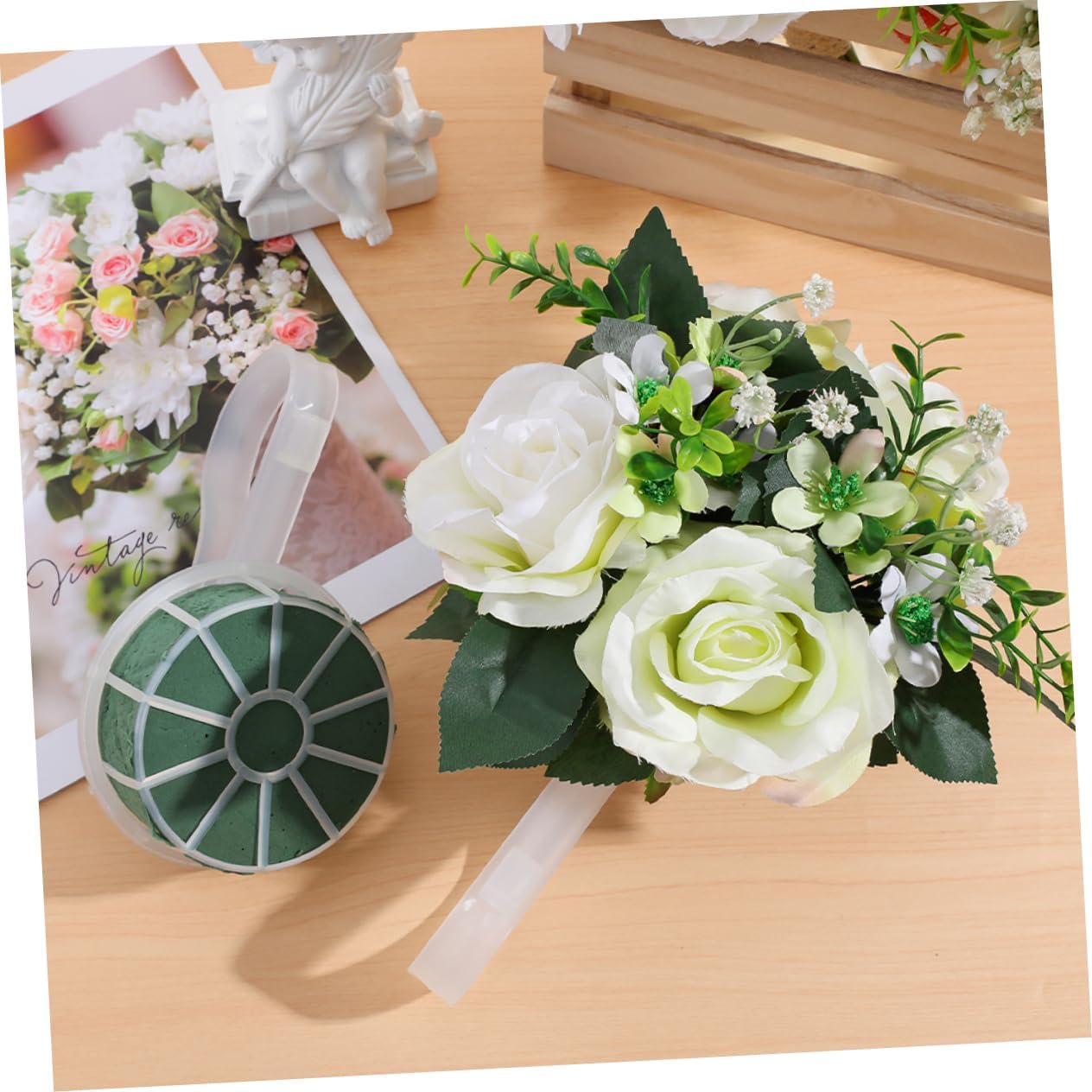 Operitacx 5pcs Bridal Bouquet Holders Plastic Floral Arrangement Handles Lightweight DIY Wedding Flower Holder Decor for Bride and Special Events