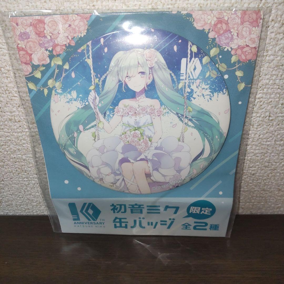 初音ミク 缶バッジ 10th Anniversary ill. by ぶーた 初音ミク 缶バッジ 10th Anniversary ill. by ぶーた