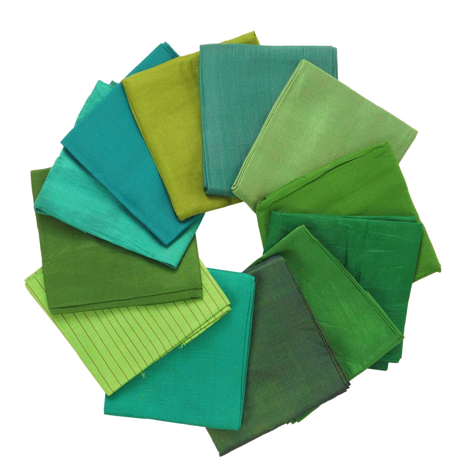Soie de sari artisanale en coupons de 18 x 22 pouces pour ouvrages textiles fins
