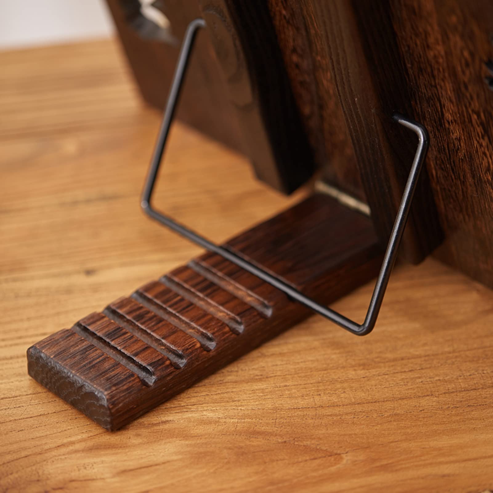 Liu- Supporto da Lettura da Tavolo in Legno Rustico con Motivo A Nodo Cinese Cavo, Supporto Ad Angolo Regolabile per Spartiti Libri di Testo Tablet PC Phone Cookbook (Size : L)