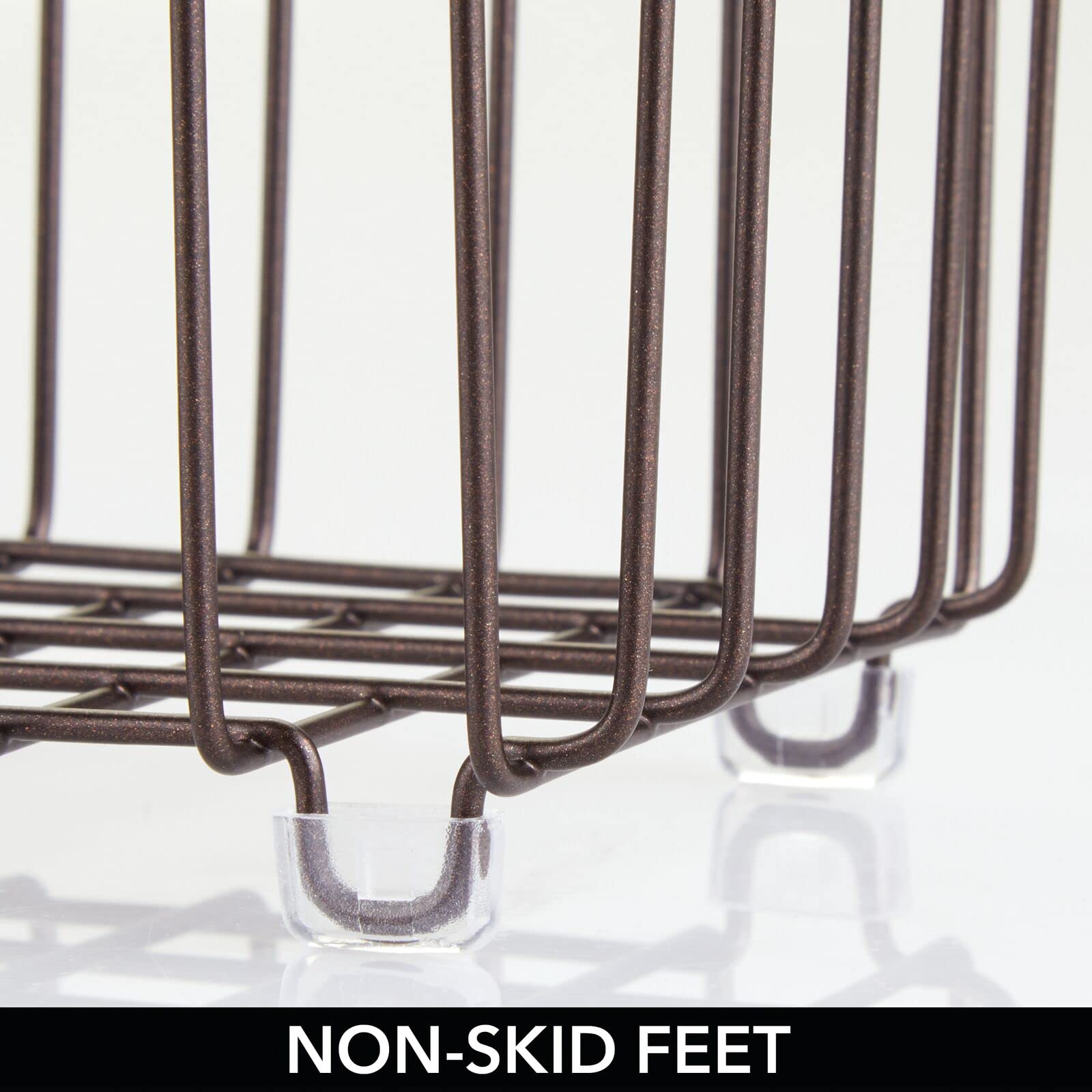 mDesign 4er-Set Küchenkorb aus Metall – flexibler Aufbewahrungskorb für die Küche, Vorratskammer etc. – kompakter und universeller Drahtkorb mit Griffen – bronzefarben