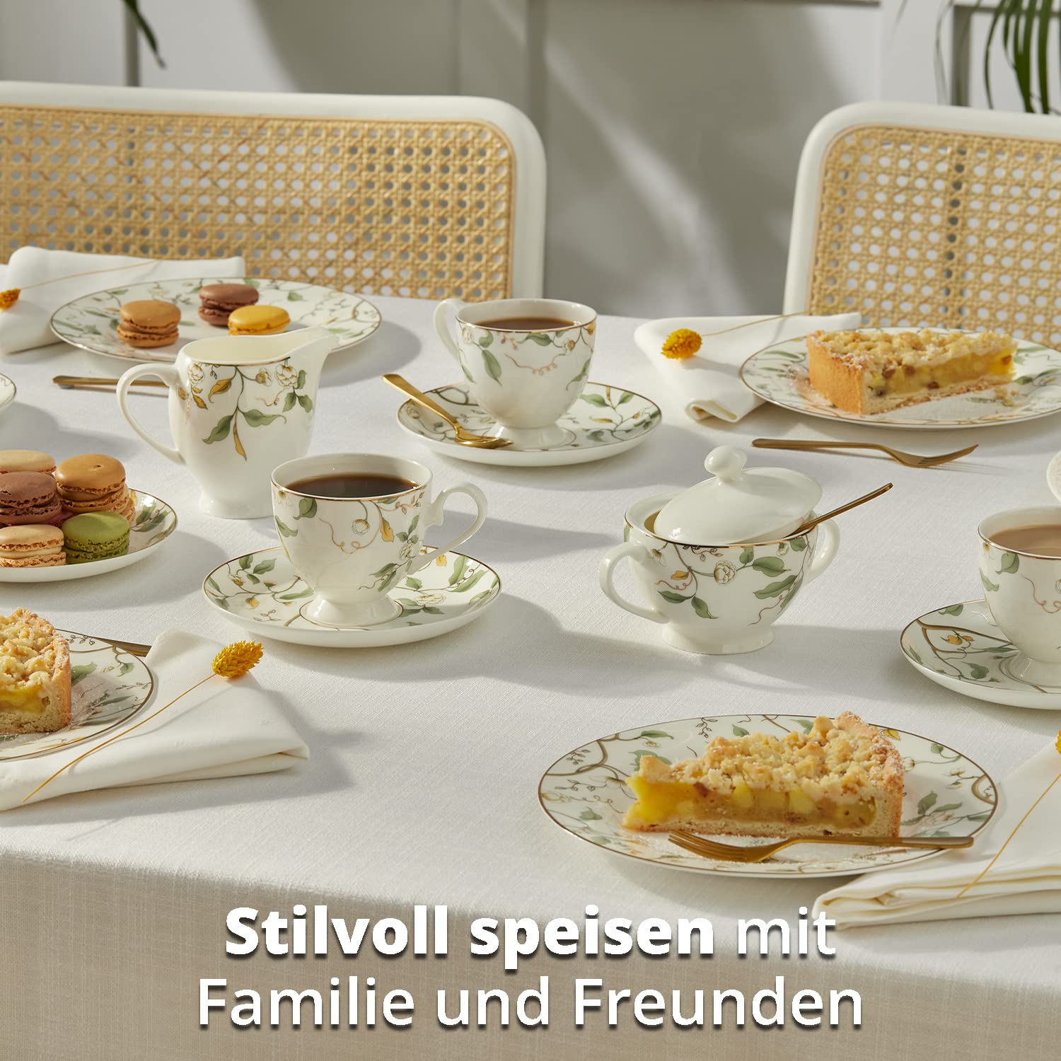 Peill+Putzler Germany, Kombiservice für 6 Personen aus hochwertigem Bon China Porzellan, 35-teiliges Geschirrset in weiß florales Muster aus Blüten & Blättern, Tafelservice & Kaffeeservice, Teller