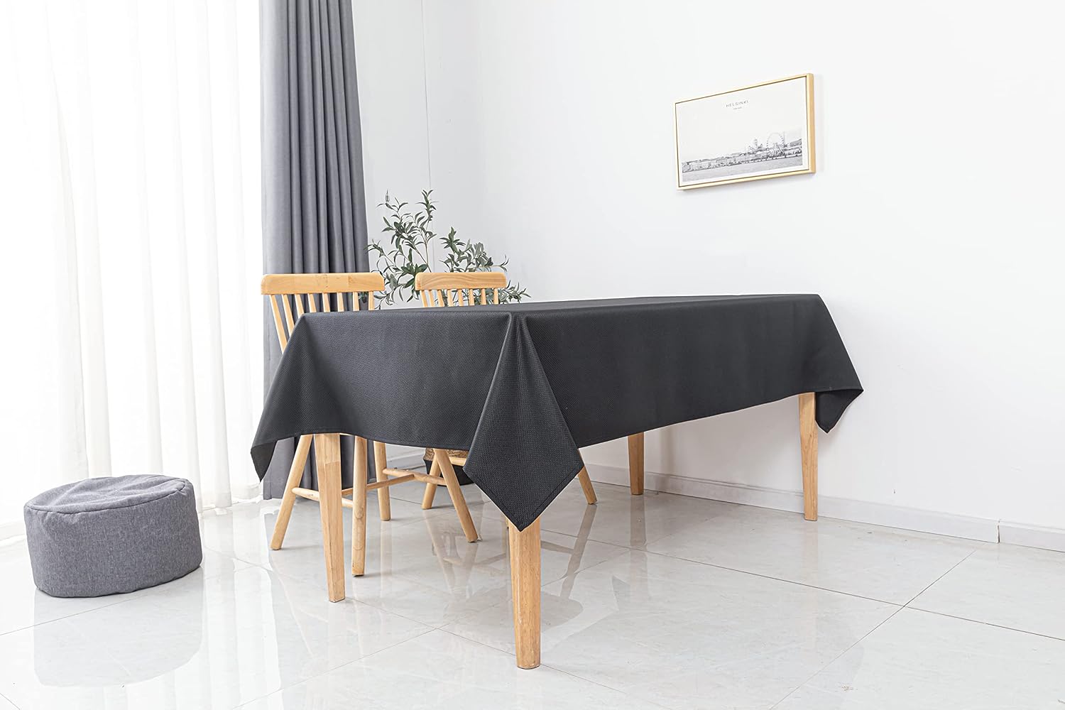 Biscaynebay Textured Fabric Tablecloths 70 X 70 Inches Square, Black Water Resistant Spill Proof Tablecloths for Dining, Kitchen, Wedding and Parties, Machine Washable