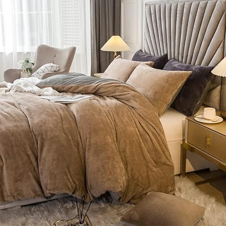 Velvet Plush Shaggy Duvet Cover Set,Luxury Ultra Soft Fluffy Duvet Cover Set,Winter Fuzzy Duvet Cover Set, (1 Faux Fur Duvet Cover +2 Faux Fur Pillow,Full/Queen,Khaki)