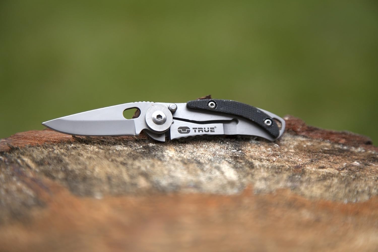 True Utility Skeleton Knife Open Frame Lock Knife