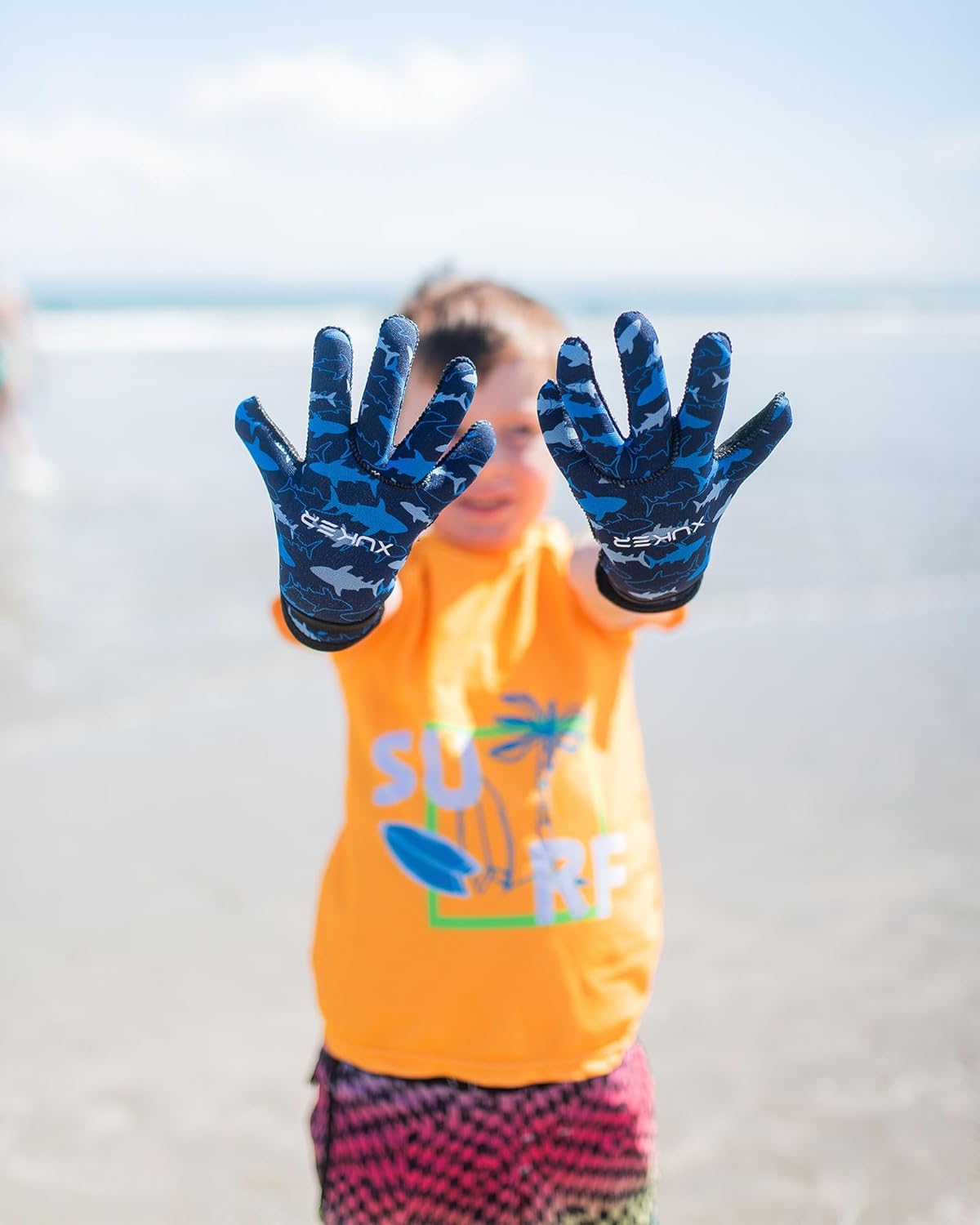 XUKER Kids 3mm Neoprene Wetsuit Gloves - Thermal Warmth for Diving, Scuba, Snorkeling, Kayaking & Swimming - Youth Water Sports Gloves