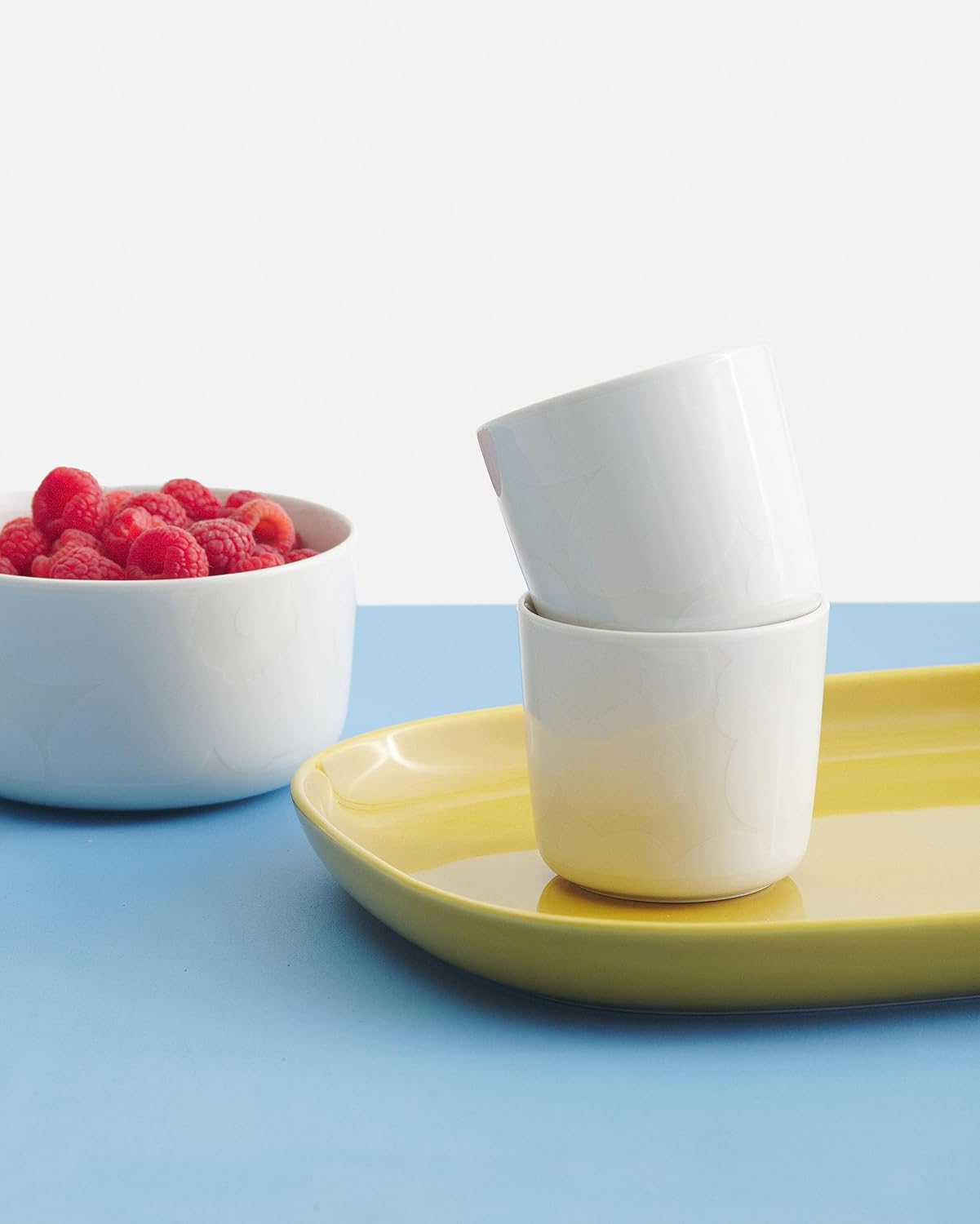 MARIMEKKO Oiva Unikko Medium Bowl — Refine Your Kitchen Décor with Our Iconic White Stoneware — Soup/Salad Serving Bowl — Dessert Bowls to Elevate Your Dining Experience (17.6 Oz)