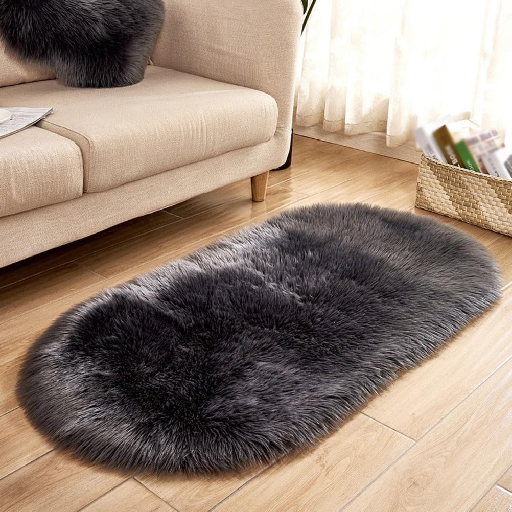 Mały puszysty dywanik do sypialni, luksusowy dywanik z owczej skóry ze sztucznego futra, miękkie pluszowe dywany z kudłatym obszarem dekoracyjne do salonu nocna sofa podłogowa,J,100 * 180CM