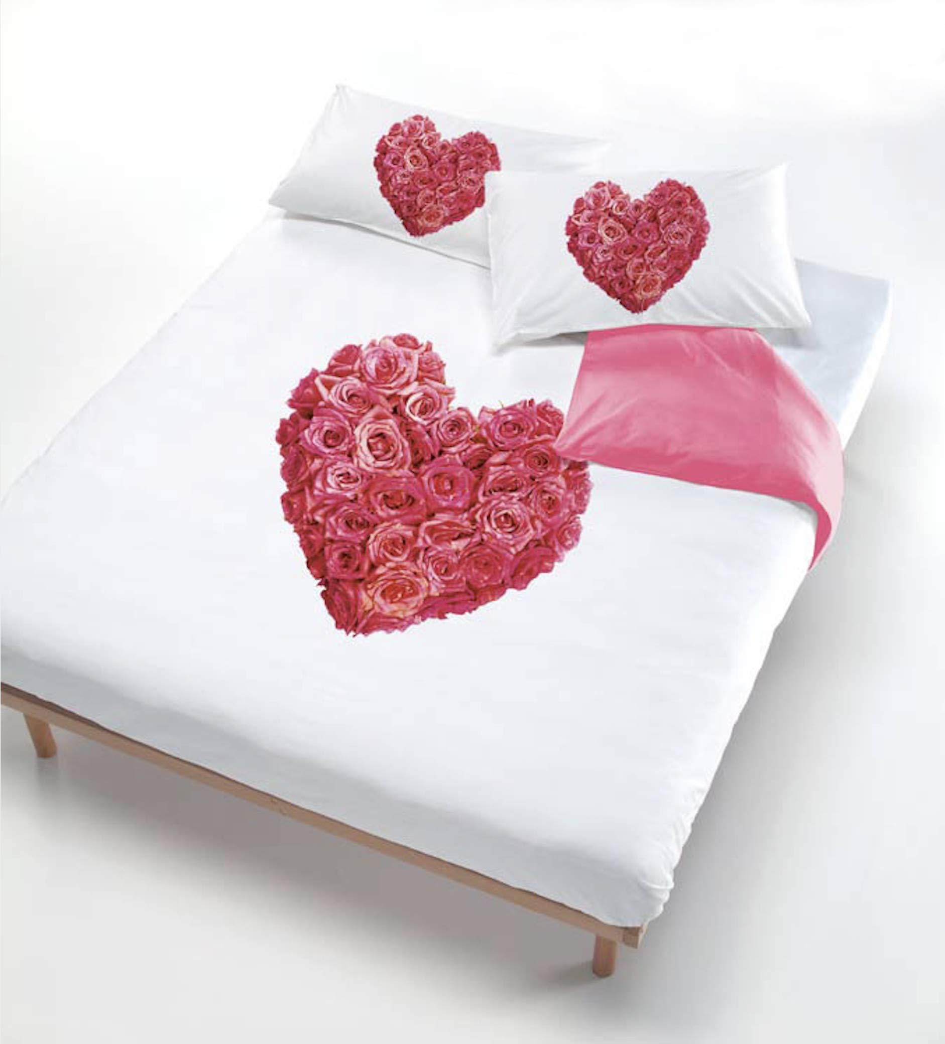 Italian Bed Linen Digital Duvet Cover Set (Bag Sheet 150x200cm + Pillowcase 52x82cm),Heart Made of Roses, SINGLE