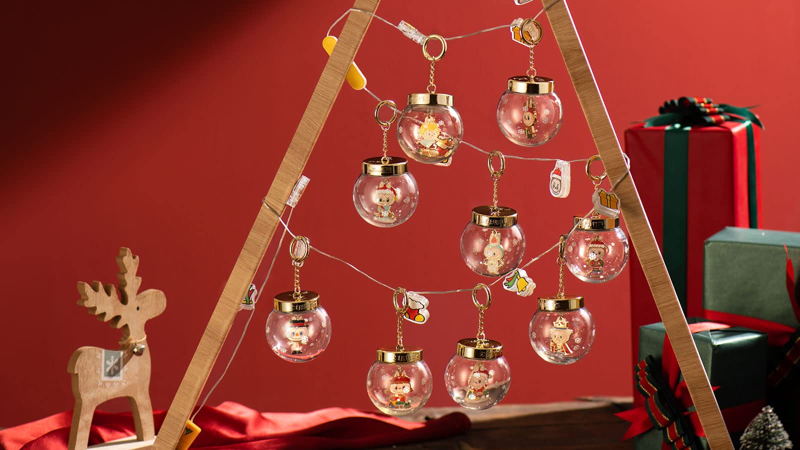 POPMART LABUBU LET’S CHRISTMAS PENDANT s-l400.jpg