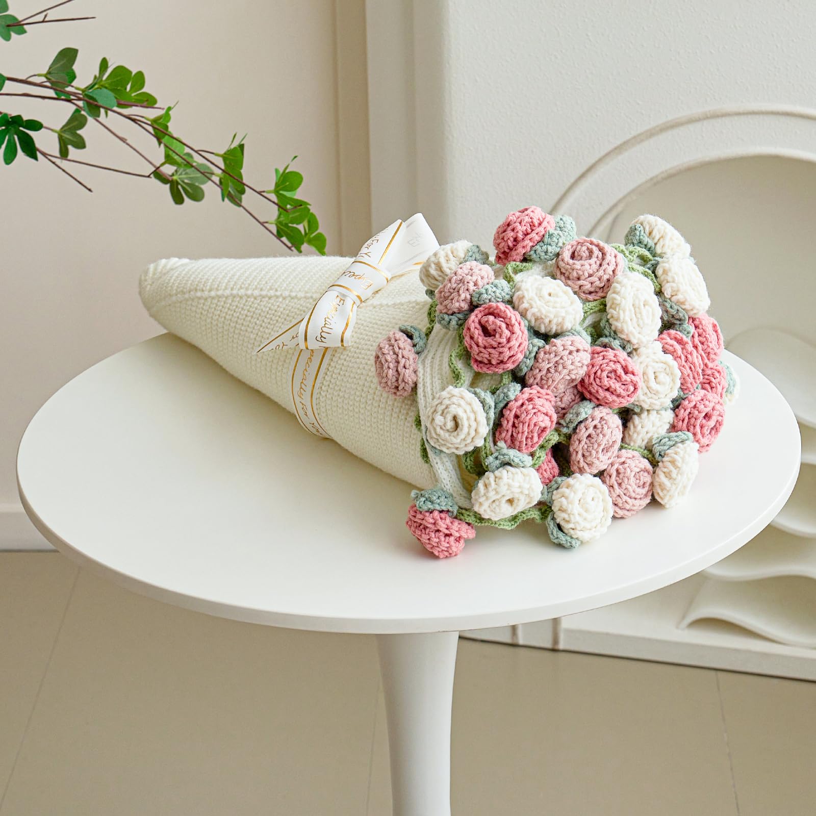 Longhui Crochet Flower Bouquet Throw Blanket