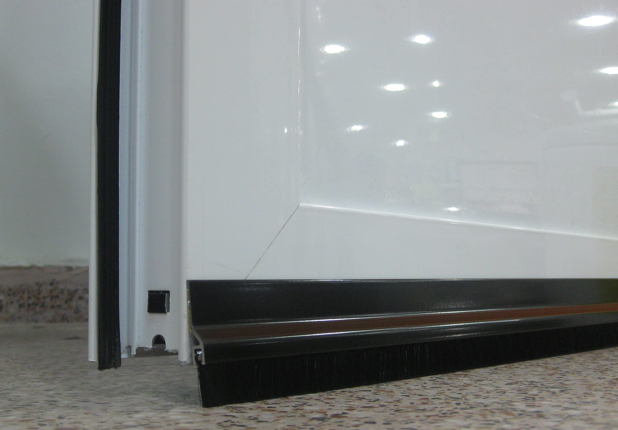 Burletes puerta ajustable 92 cm, tira de burlete aluminio fijo para puertas autoadhesivo (Negro)