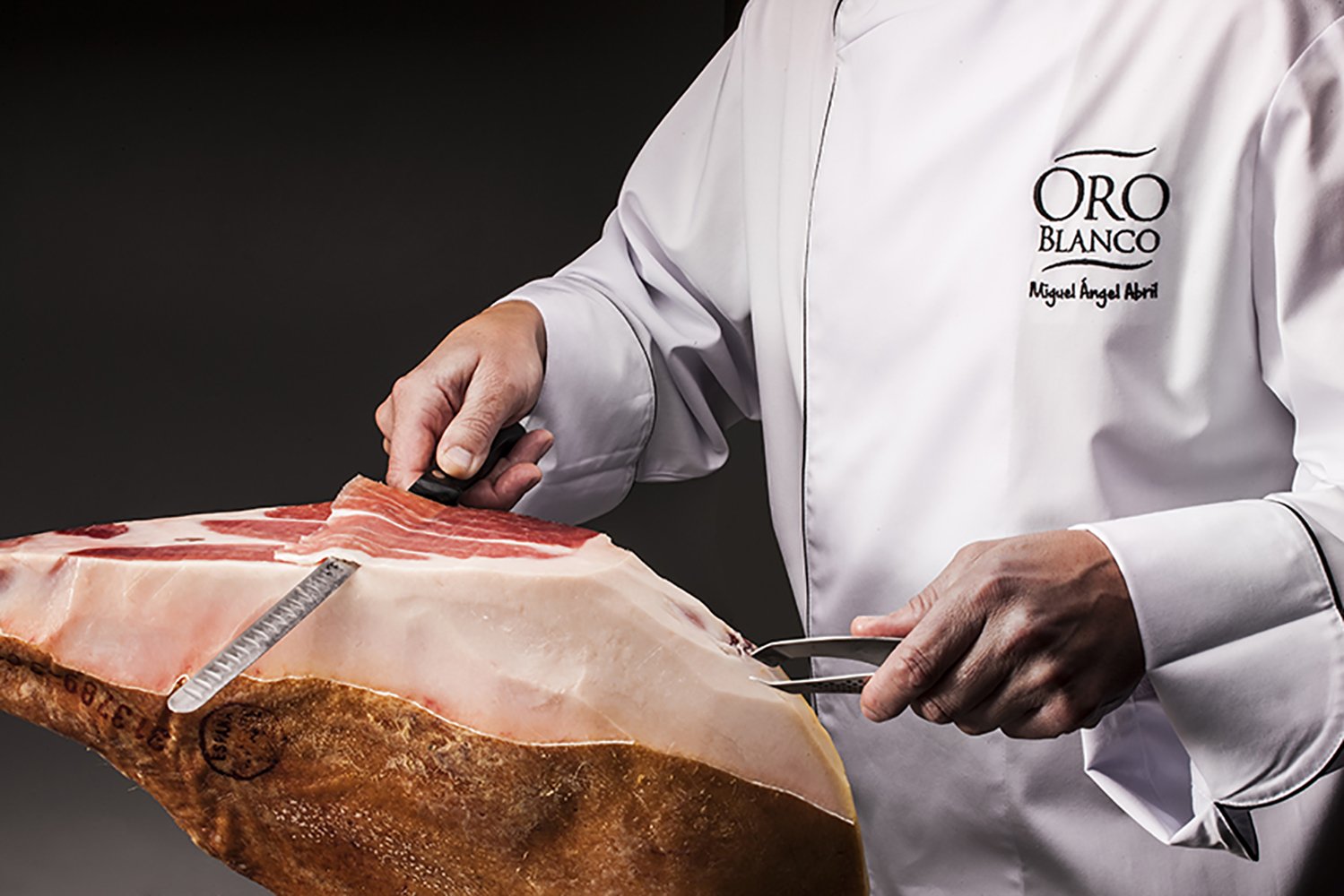Aire Sano - Jamón Oro Blanco Denominación de Origen Teruel - Curación Minima de 25 Meses - (8,0-8,5 KG).