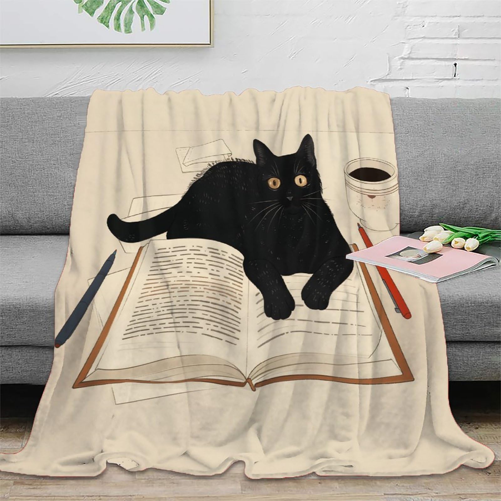 Couverture polaire chat 3D pour vos soirées lecture au salon