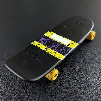 Amazon.co.jp: PRESENT TOYS 1/6 Time Travel Man スケートボード PT