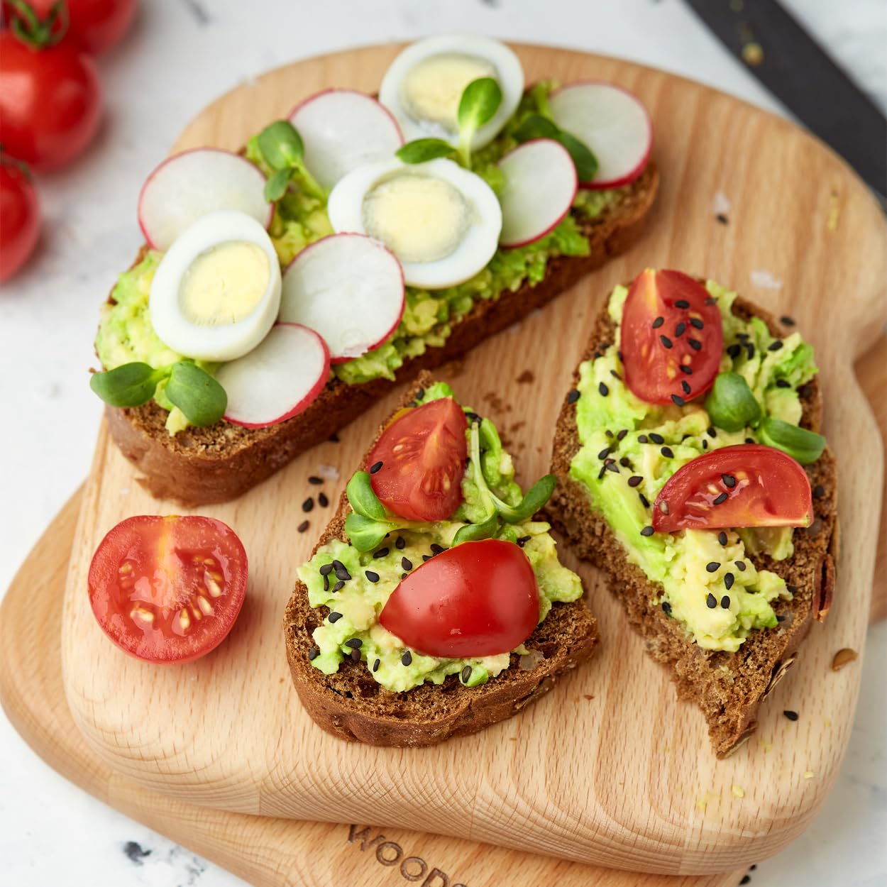 Holz Toast-Teller inkl. Holzmesser, Toast-förmiger Holz Teller, Servier-Platte, Frühstücksteller, Serviertelle, Geschirr für Frühstück, Kaffee und Abendbrot