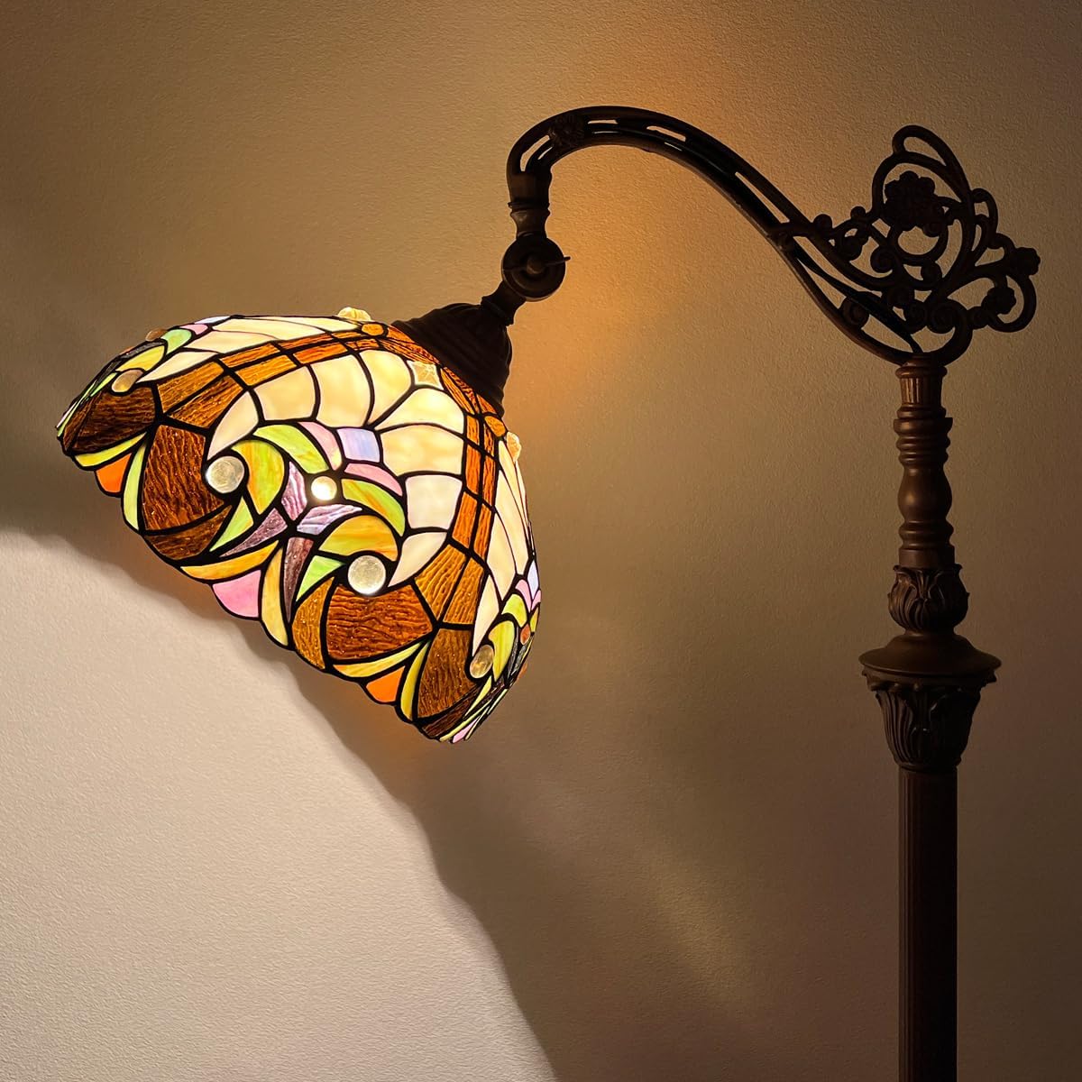 Tiffany Reading Floor Lamp,Stained Glass Vintage Floor Light for Reading,Antique Style Arched Tall Standing Lamp for Living Room Bedroom and Office