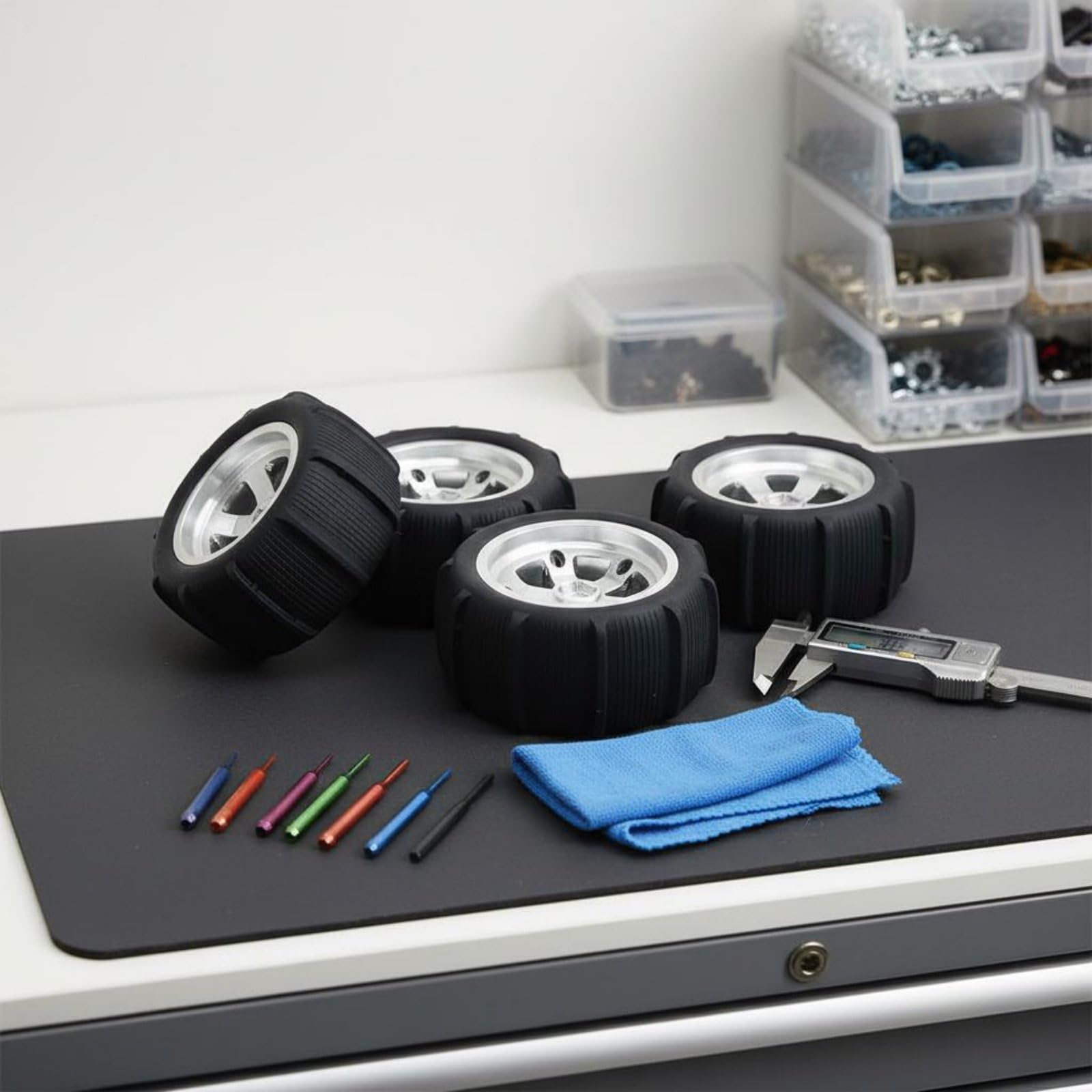 Colcolo Miniature Vehicle Wheels Ruote Rc Cerchio Pneumatici Kit in Lega di Alluminio 6061 Aderenza su Sabbia E Spiaggia con Adattatori 12mm Adatte per Auto, Argento
