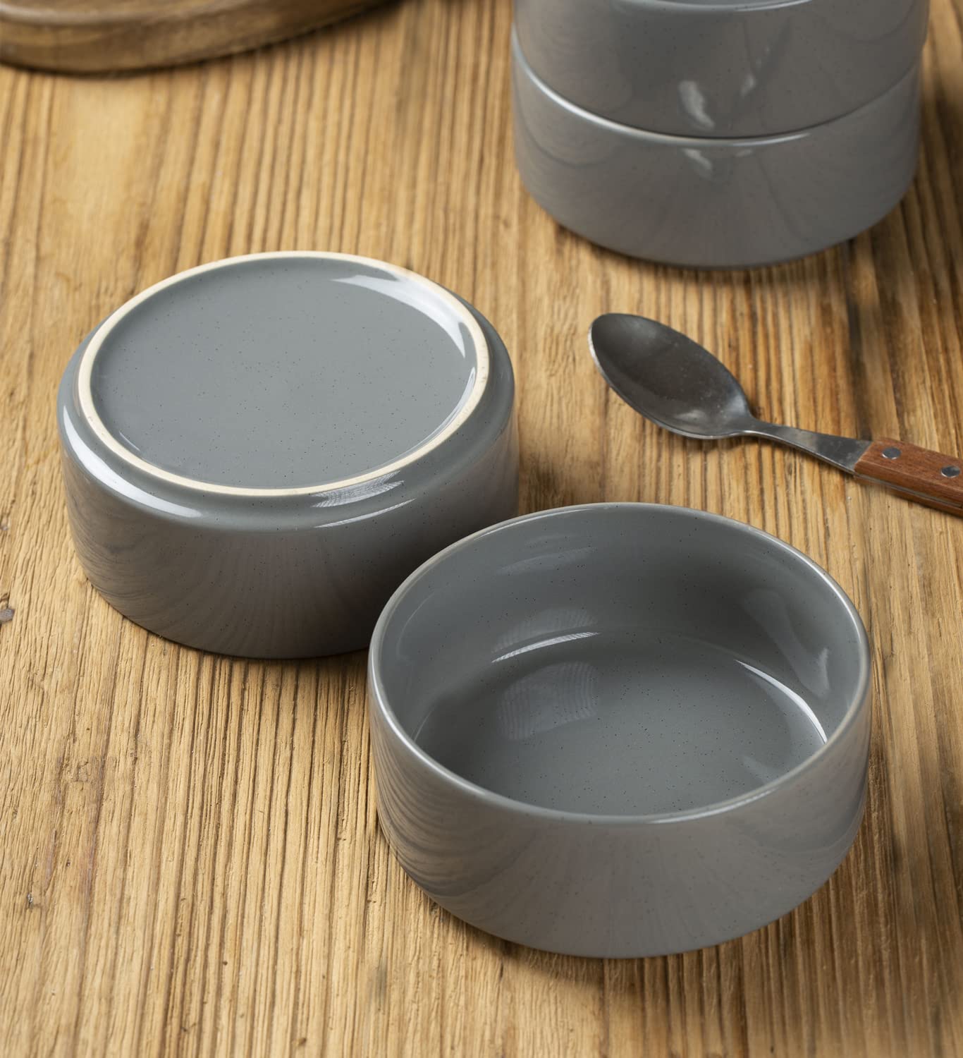 Famiware Plates and Bowls Set, 12 Pieces Dinnerware Sets, Dishes Set for 4, Multi-color