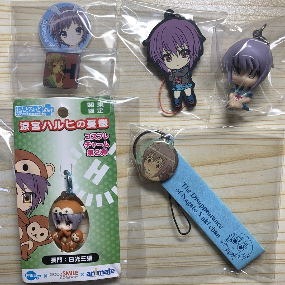 涼宮ハルヒの憂鬱　涼宮ハルヒ　フィギュア　アクスト　ピンズ　バッジ　ラバスト 涼宮 ハルヒ