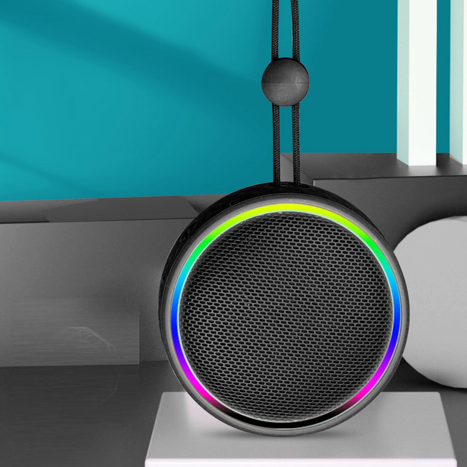Bluetooth-Duschlautsprecher, Tragbarer, Kabelloser Stereo-Lautsprecher mit Saugnapf und Trageband, RGB-Beleuchtung, Wasserdicht nach IPX6 (Schwarz)