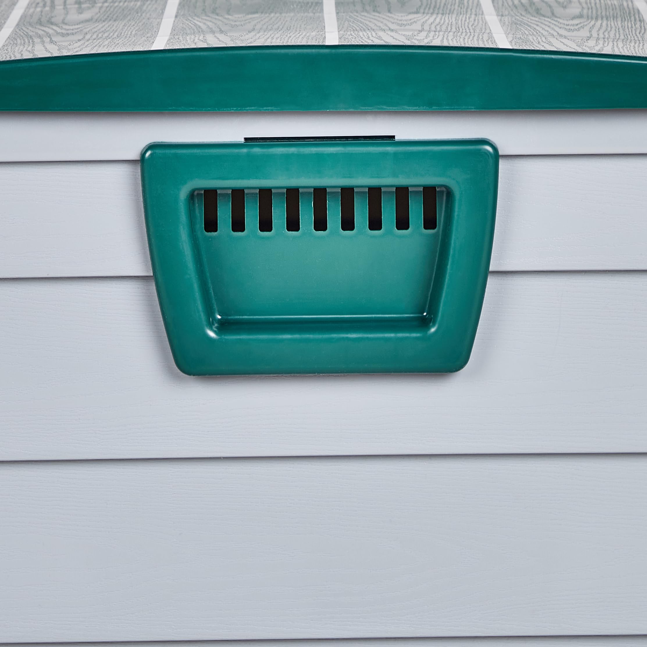 Beliani Coffre de Rangement pour Jardin 112 x 50 cm avec Roulettes en Plastique Gris et Vert Locarno